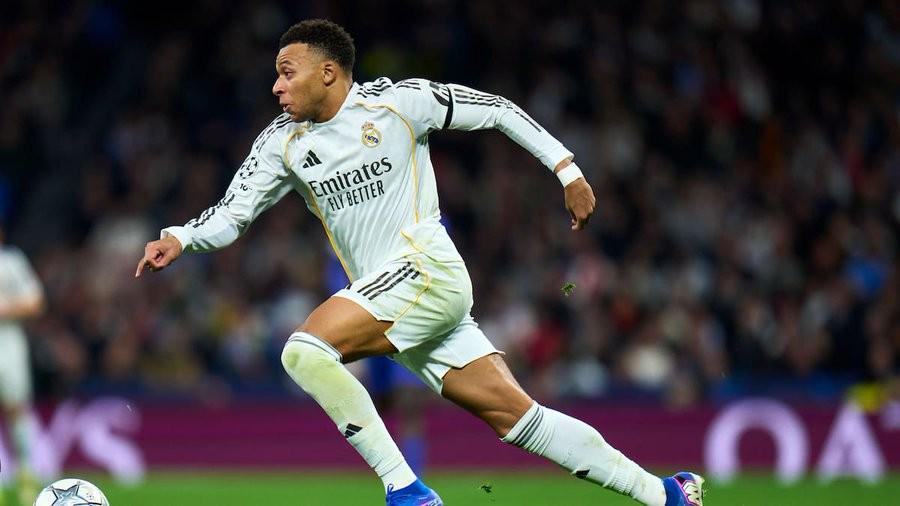 开云APP-记者：西甲冠军还有悬念，因为皇马与巴萨的积分差距并不大