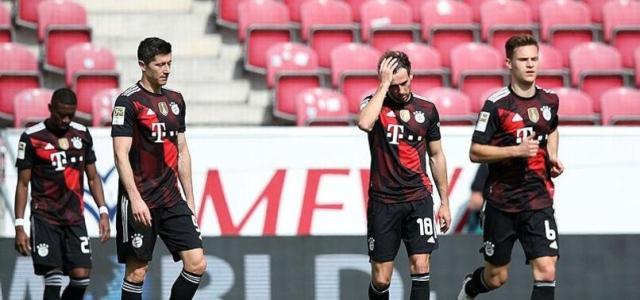 开云入口-复出之战状态平平 想破纪录莱万需3场进4球